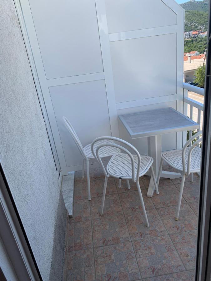 Room Ivana Neum Eksteriør billede