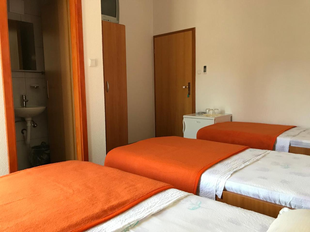 Room Ivana Neum Eksteriør billede