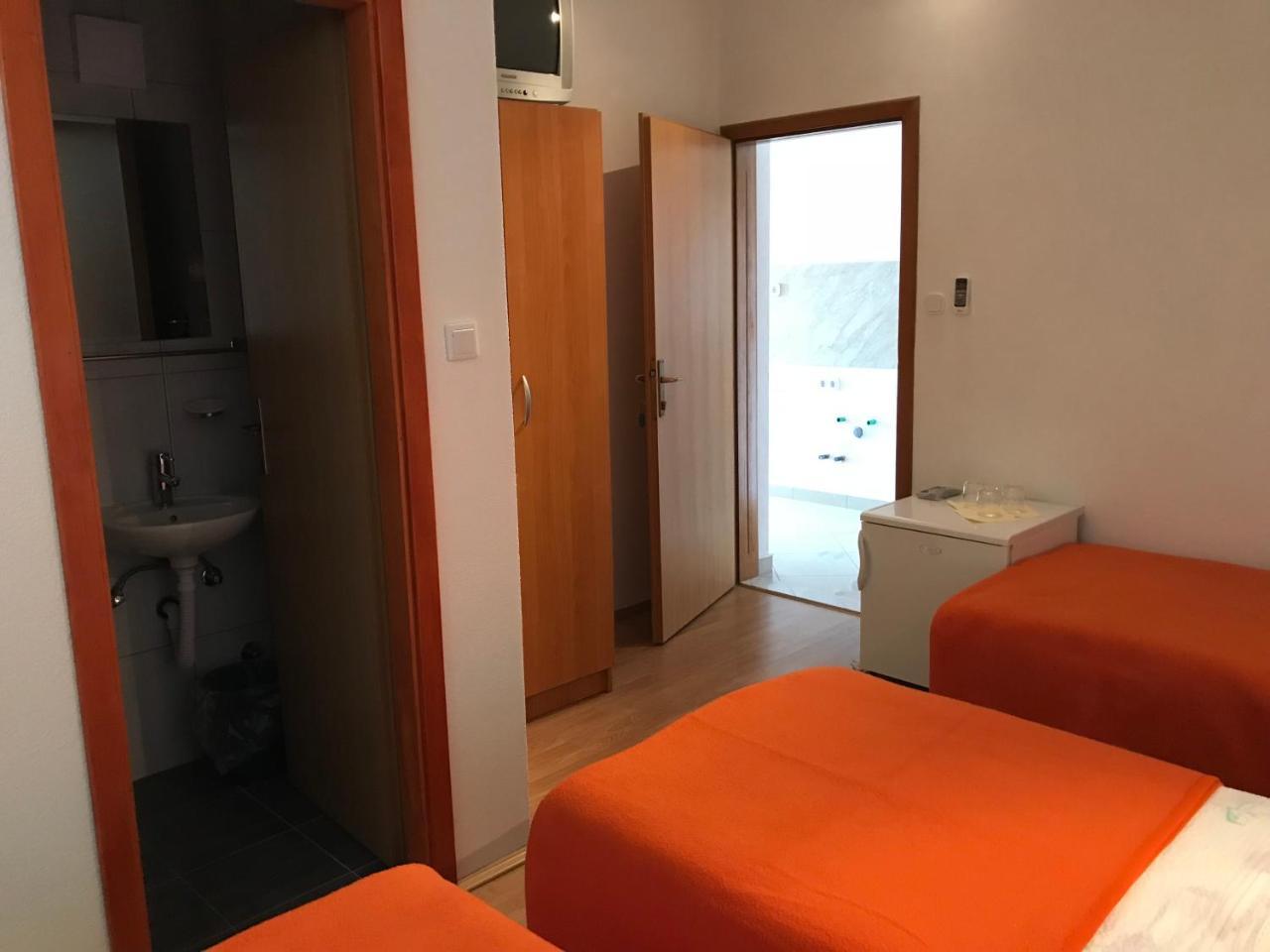 Room Ivana Neum Eksteriør billede