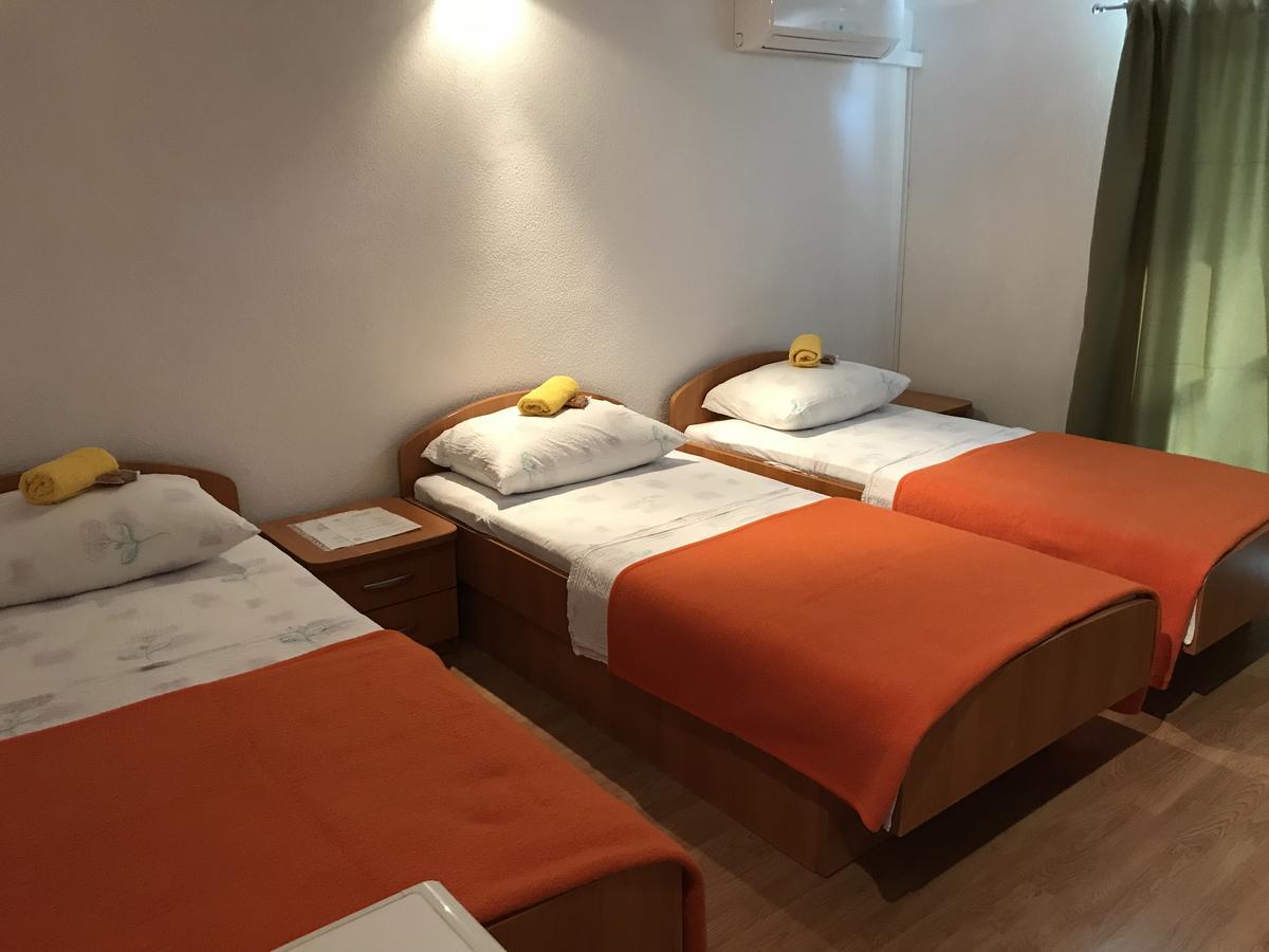 Room Ivana Neum Eksteriør billede
